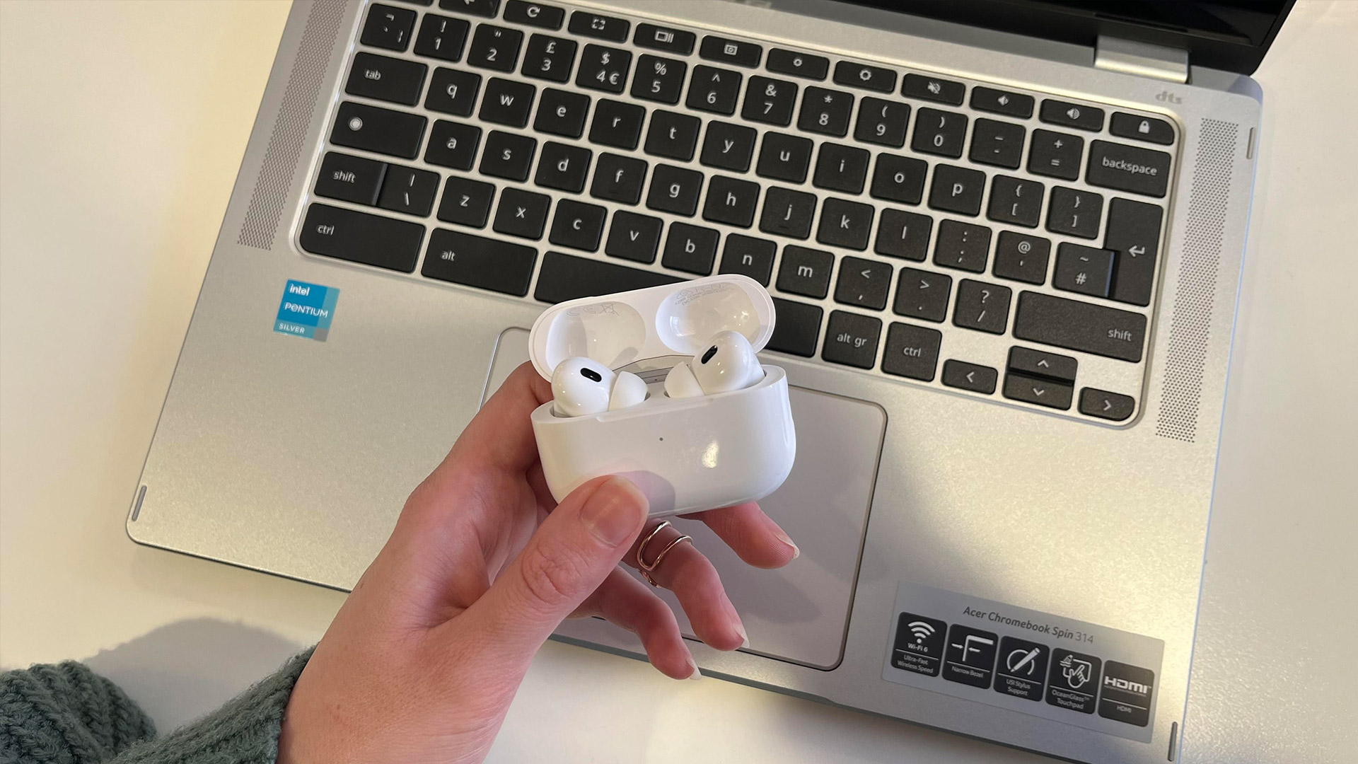 How to Connect AirPods to Laptop (Windows 10, Windows 11, and MacBook)