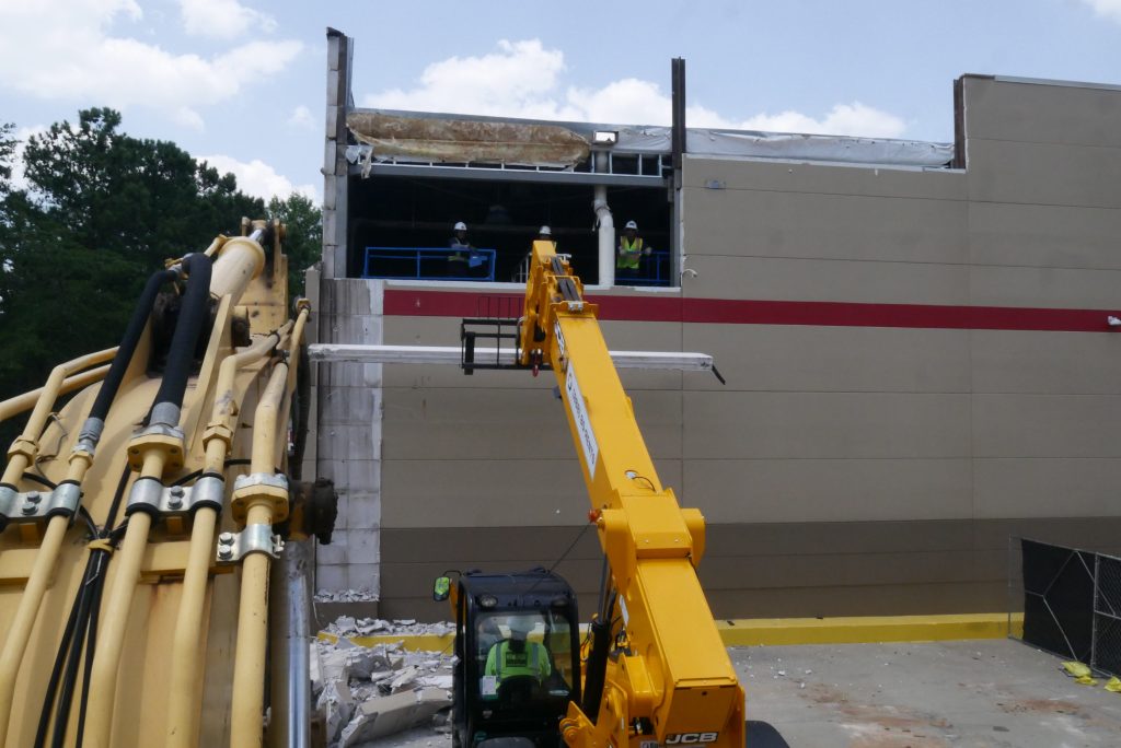 How Recycling in Demolition Reduces Environmental Impact